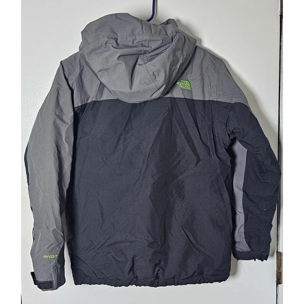 The North Face Hyvent Hooded Insulated Jacket Black/Gray Boys Size L 14/16
